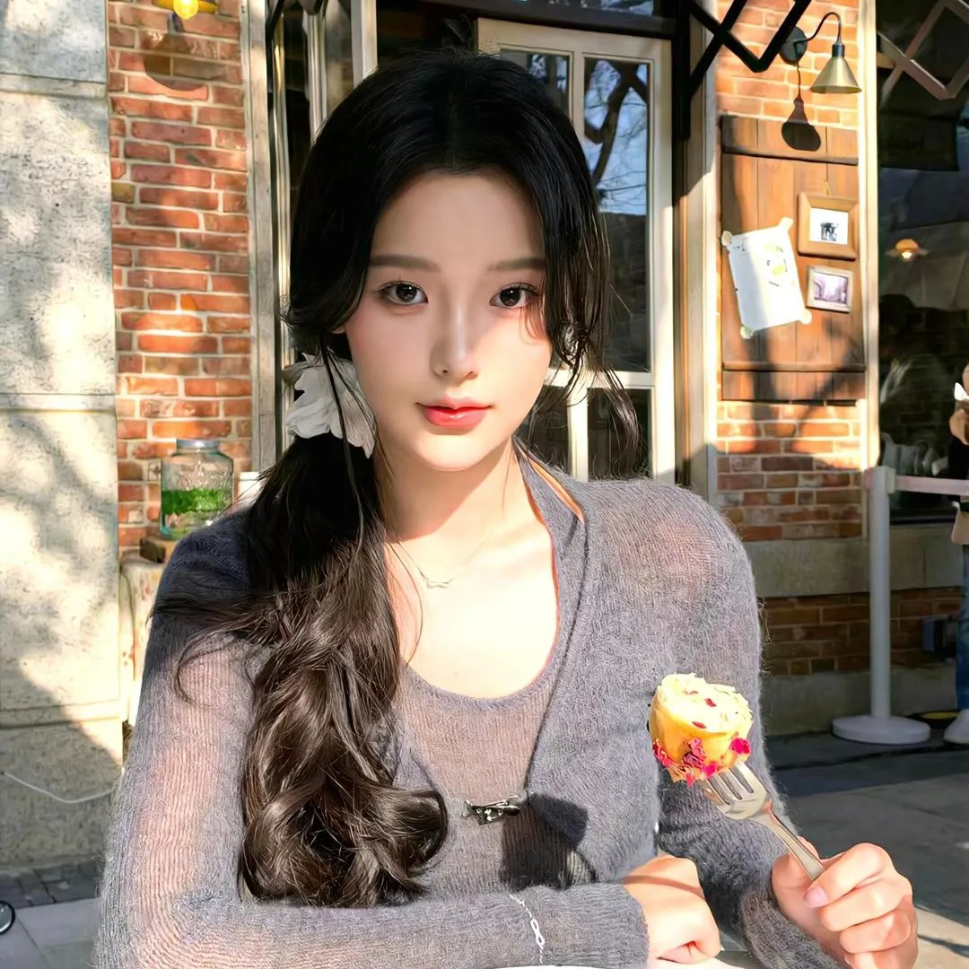 月里青山淡如画